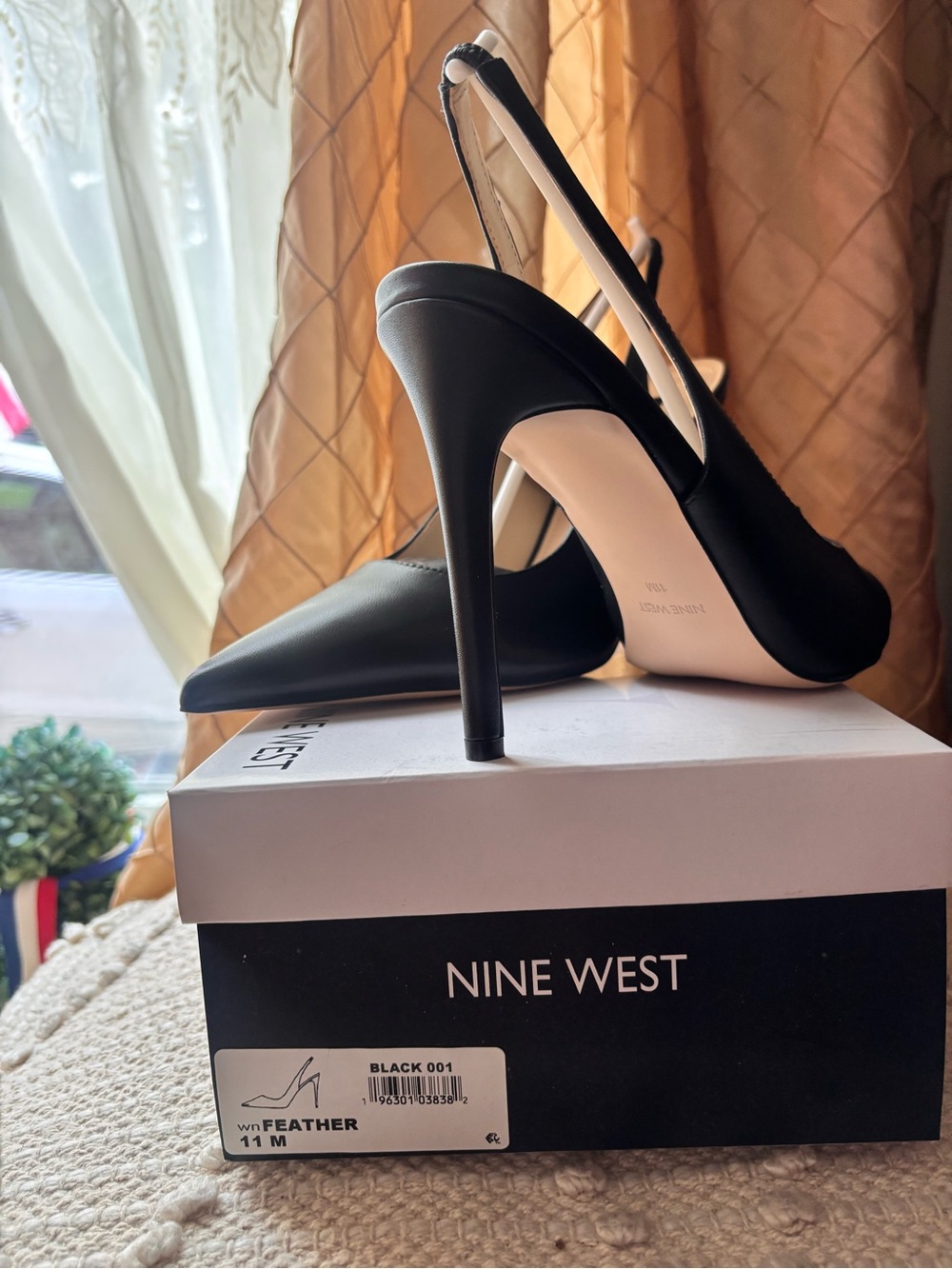 Nine West Black Pointed-Toe Slingback Stiletto Pumps - NBW